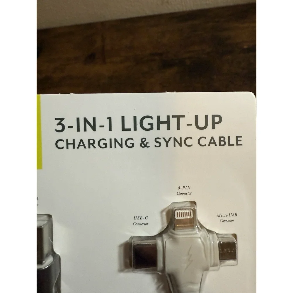 Charging & Sync Cable 3-in-1 Vivitar Light-Up Braided‎ Charger 3 ft